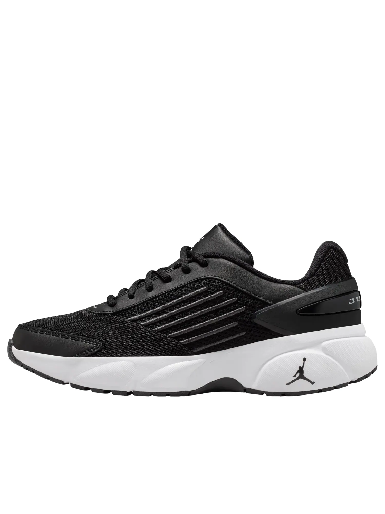 Кроссовки Air Jordan Trunner Flow 'Black White' IQ0701-003 — изображение 1 из 7, черный