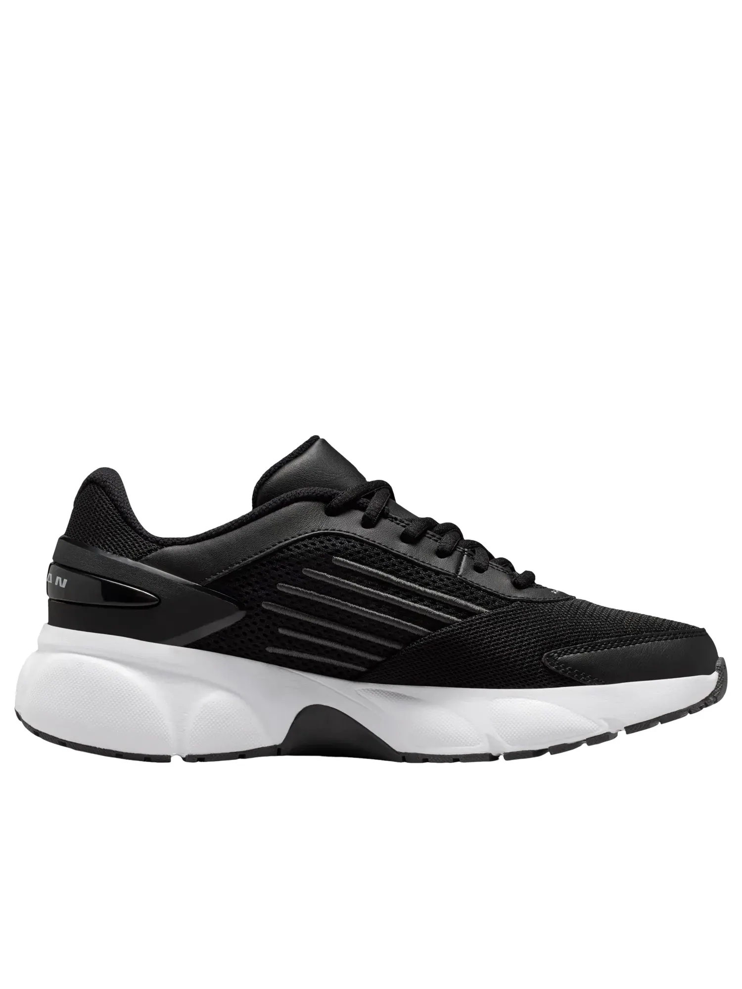 Кроссовки Air Jordan Trunner Flow 'Black White' IQ0701-003 — изображение 2 из 7, черный