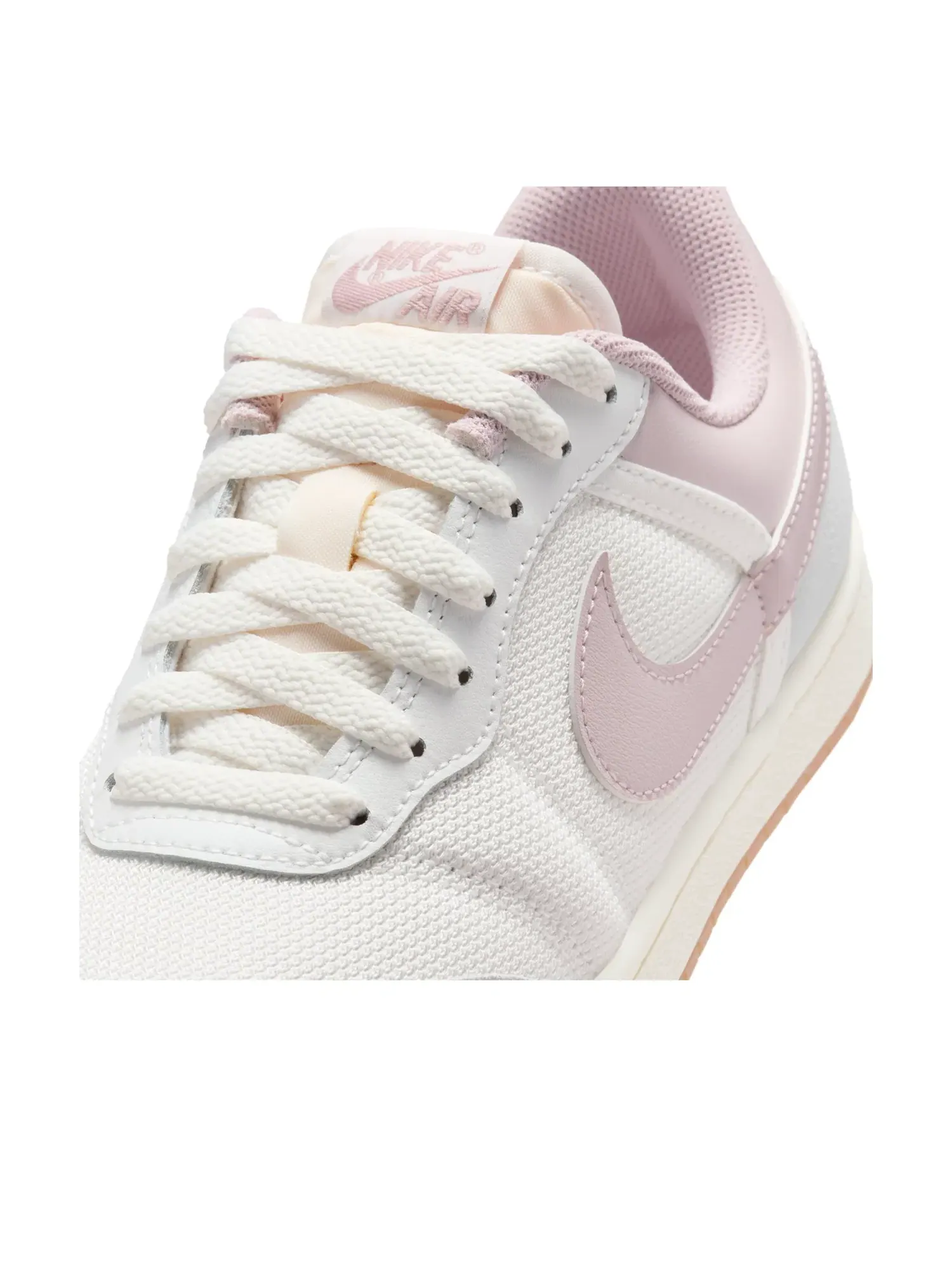 Кроссовки Air Jordan Skyline Low 'Summit White Grey Particle Rose' IQ0704-100 — изображение 5 из 6, розовый