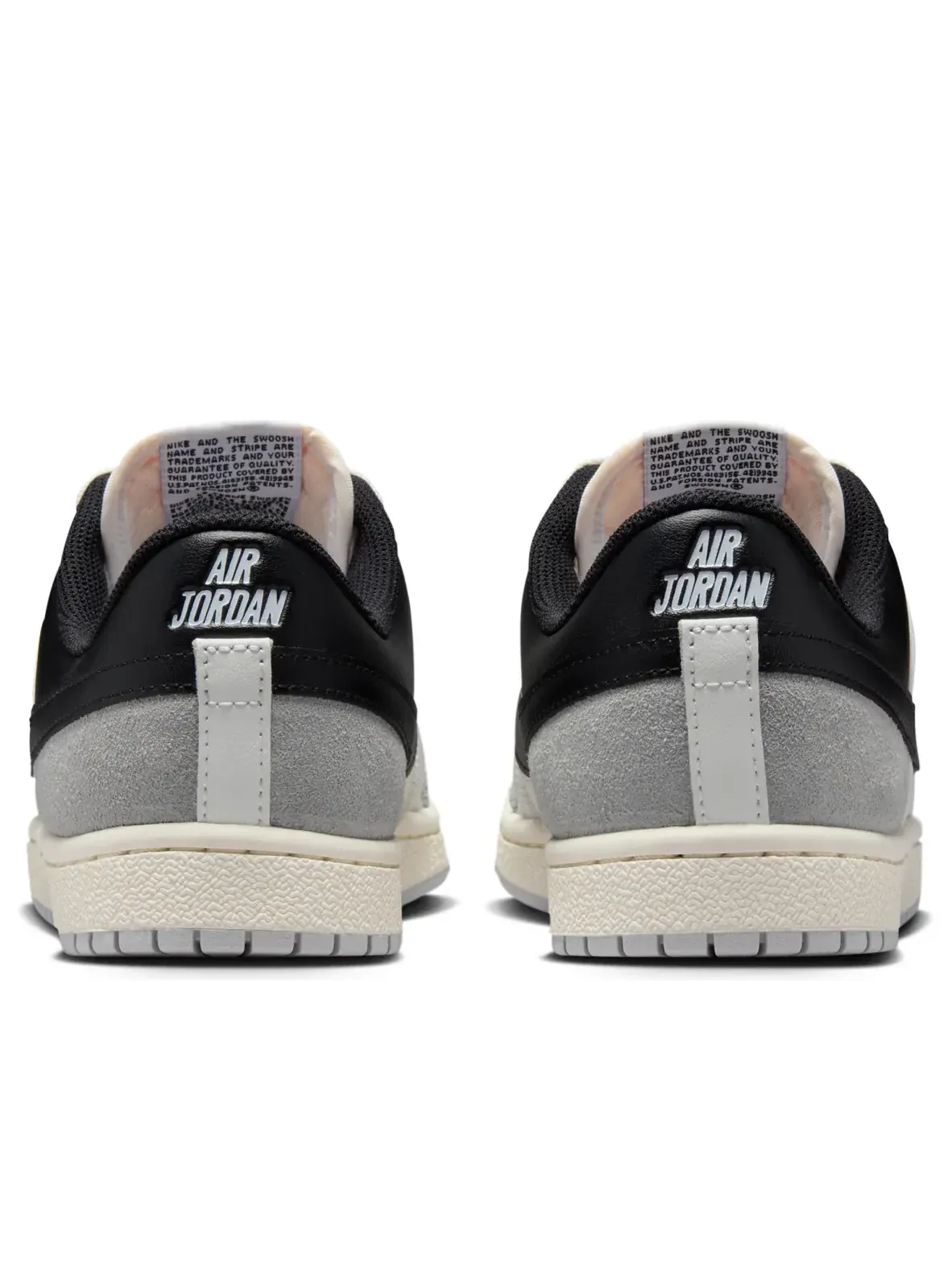 Кроссовки (WMNS) Air Jordan Skyline Low 'Summit White Black Smoke Grey' — изображение 3 из 6, серый