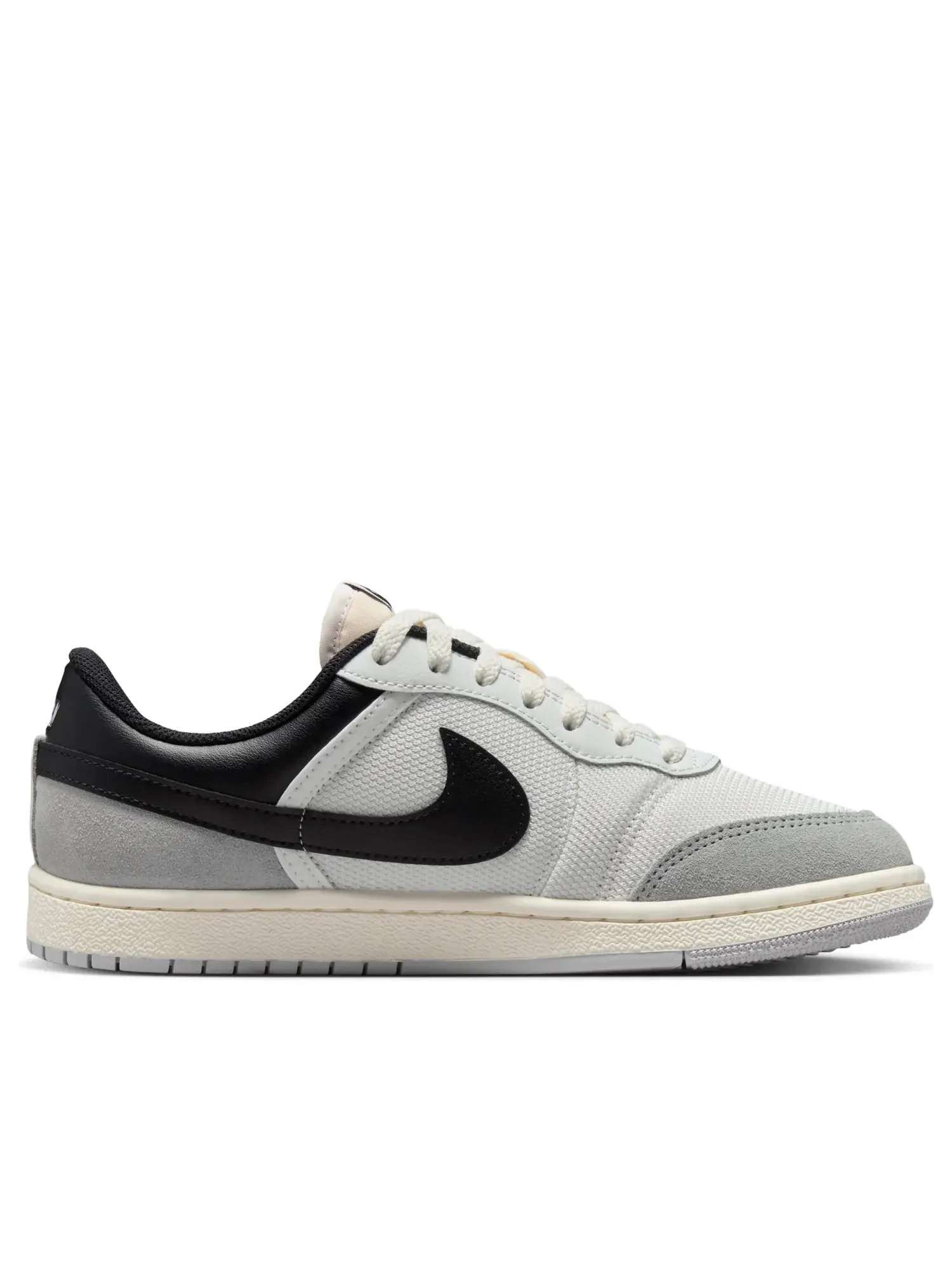 Кроссовки (WMNS) Air Jordan Skyline Low 'Summit White Black Smoke Grey' — изображение 6 из 6, серый