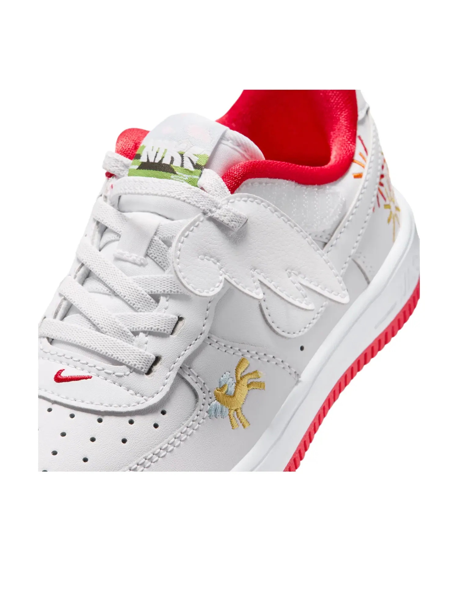 Кроссовки Nike Force 1 Low EasyOn 'Год необузданной лошади' IQ1136-111 — изображение 5 из 6, белый