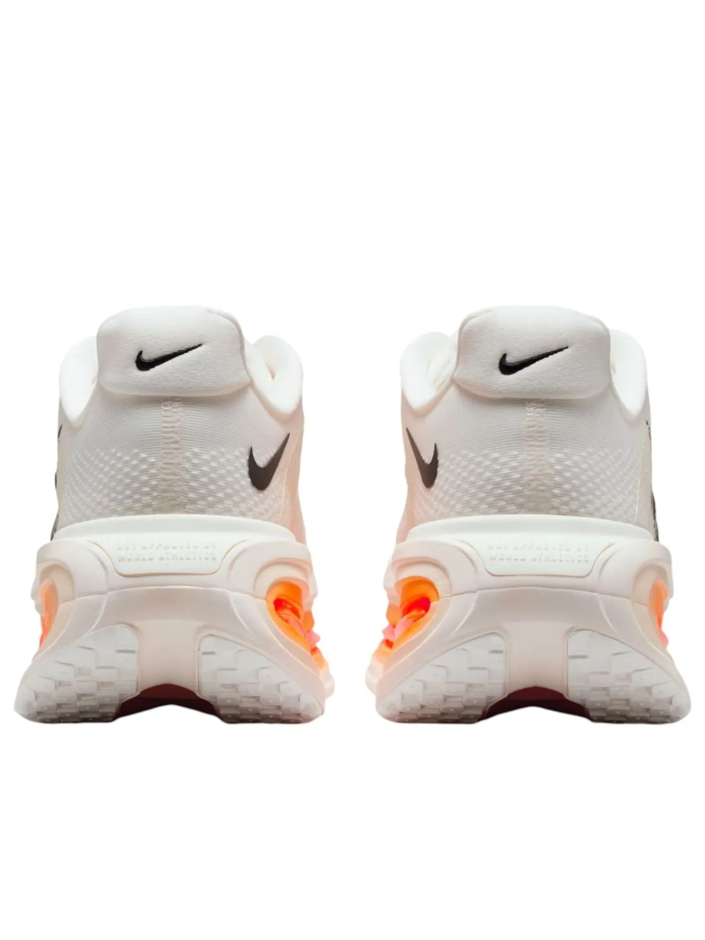 Кроссовки Nike Air Zoom Vomero Premium 'Sail Coconut' — изображение 4 из 6, белый