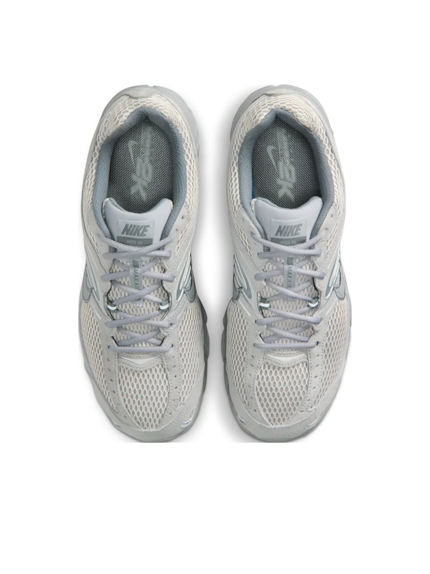 Кроссовки Nike Air Max Moto 2K 'Wolf Grey' — изображение 4 из 6, серый