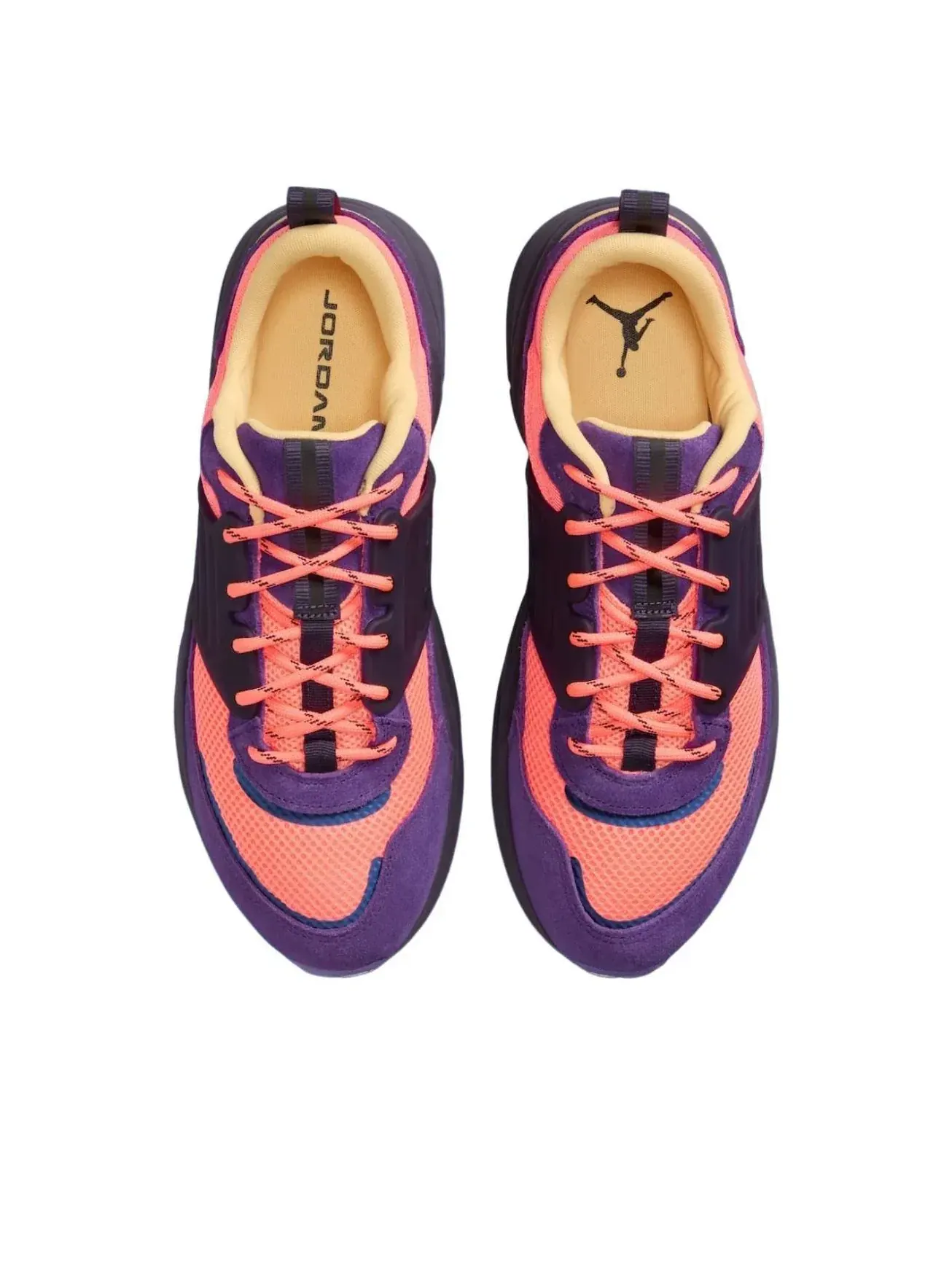 Кроссовки Air Jordan Trunner O/S 'Bright Mango Eggplant' — изображение 3 из 5, фиолетовый