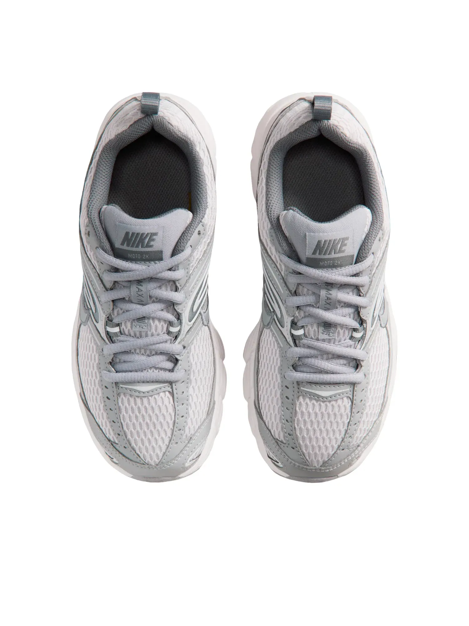 Кроссовки Nike Air Max Moto 2K 'Wolf Grey Vast Grey Cool Grey' IQ9430-002 — изображение 2 из 6, серый
