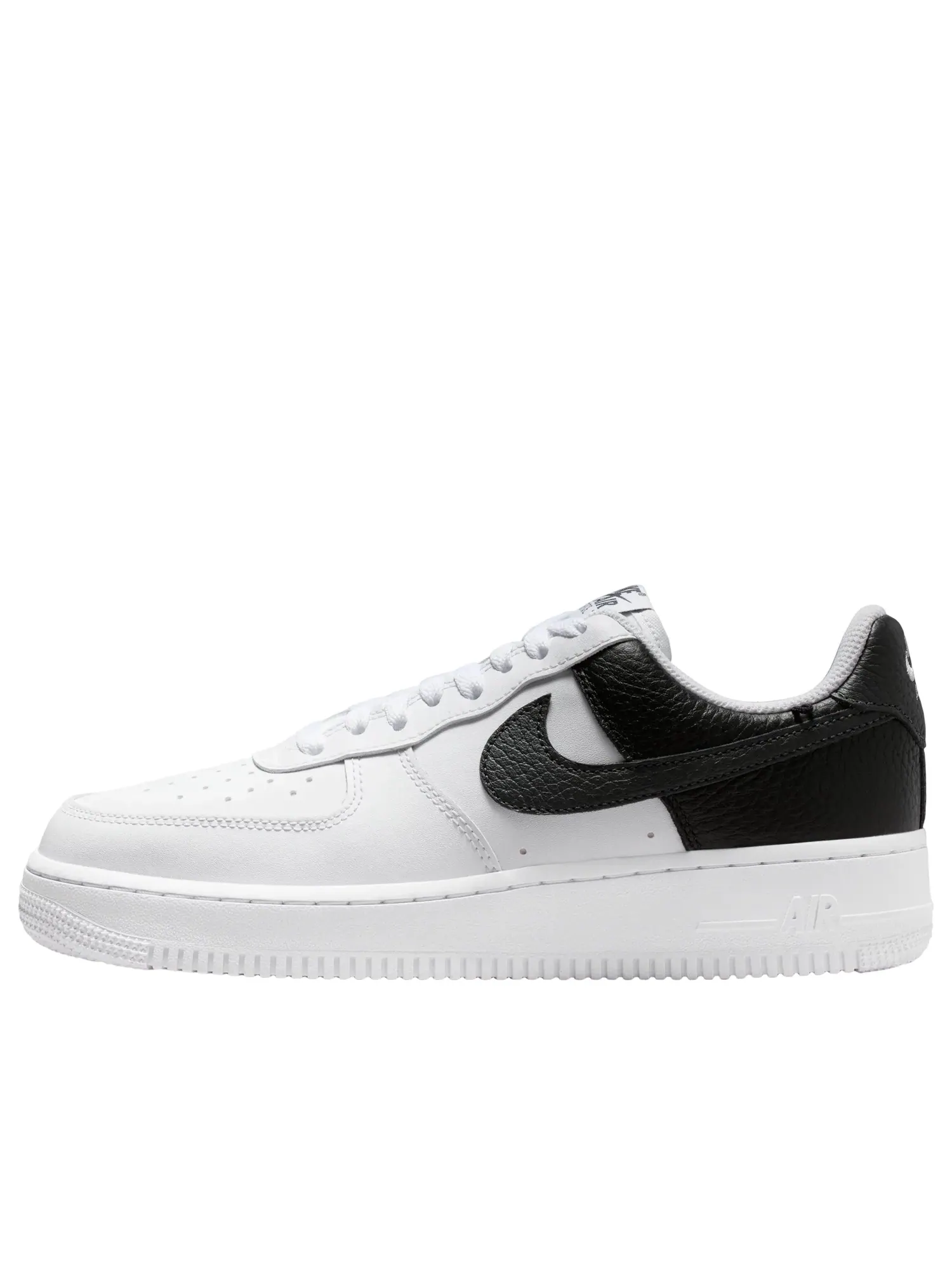 Кроссовки Nike Air Force 1 '07 Low 'White Black' IR0872-001 — изображение 1 из 6, белый