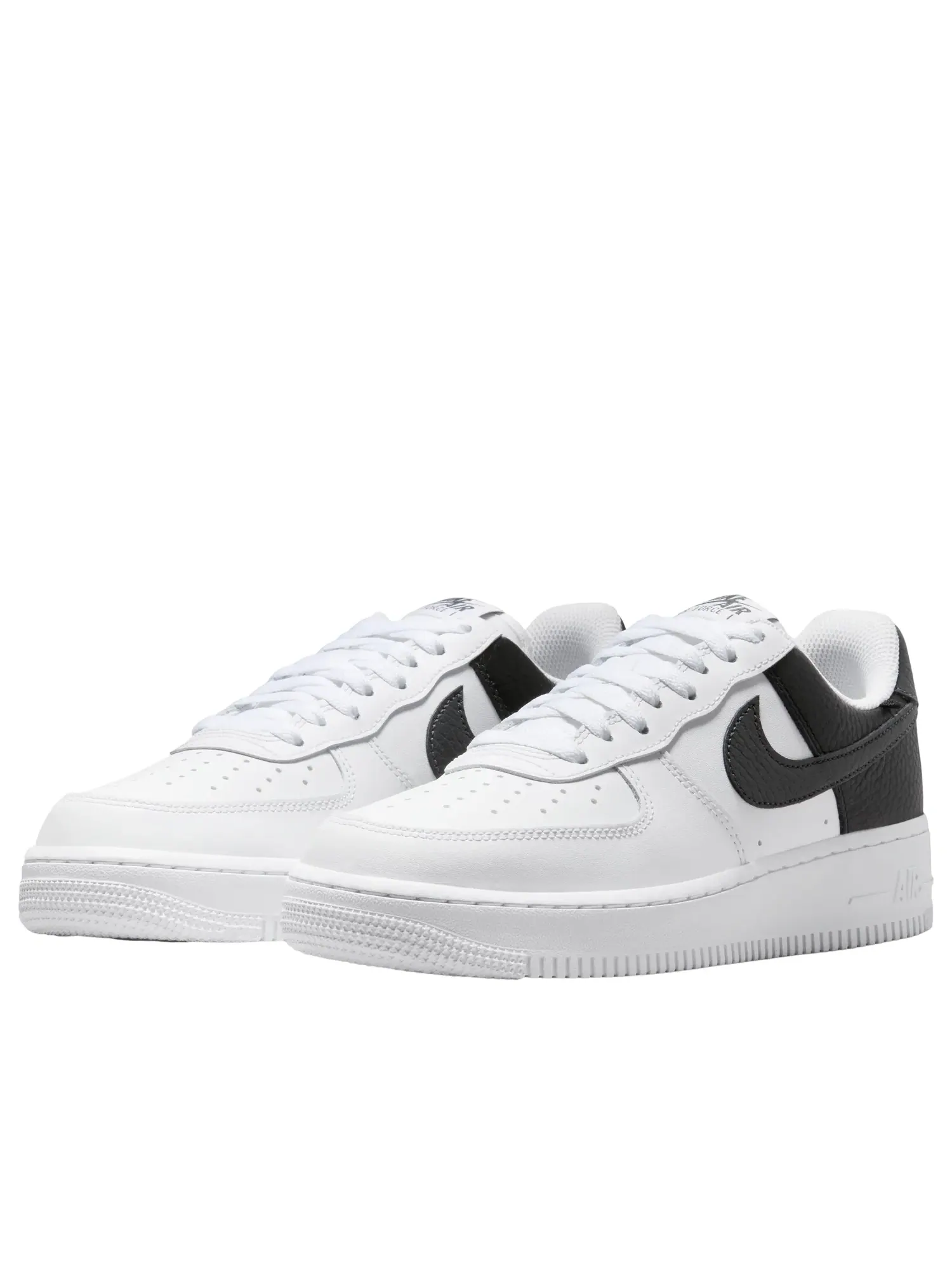 Кроссовки Nike Air Force 1 '07 Low 'White Black' IR0872-001 — изображение 4 из 6, белый