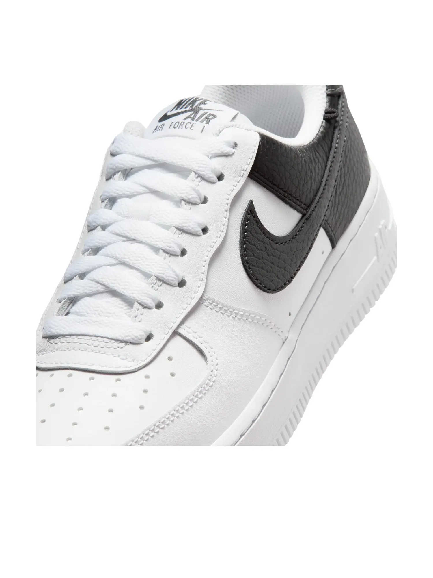 Кроссовки Nike Air Force 1 '07 Low 'White Black' IR0872-001 — изображение 5 из 6, белый