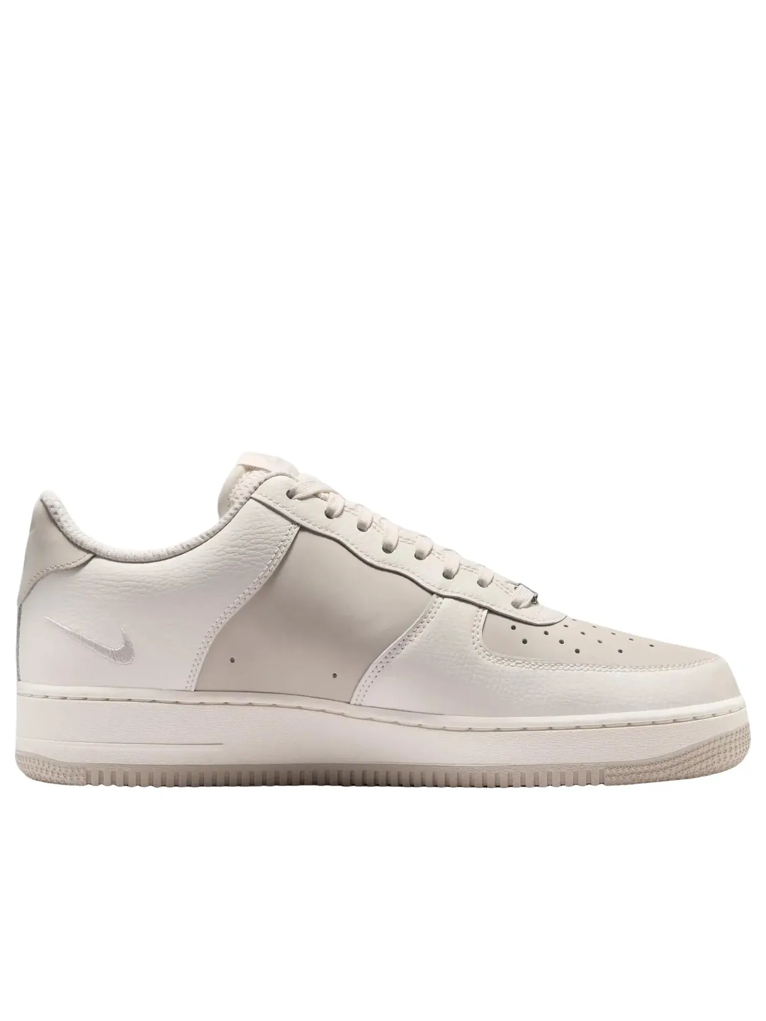 Кроссовки Nike Air Force 1 '07 LV8 'Sail Light Bone' IR1475-133 — изображение 2 из 6, бежевый