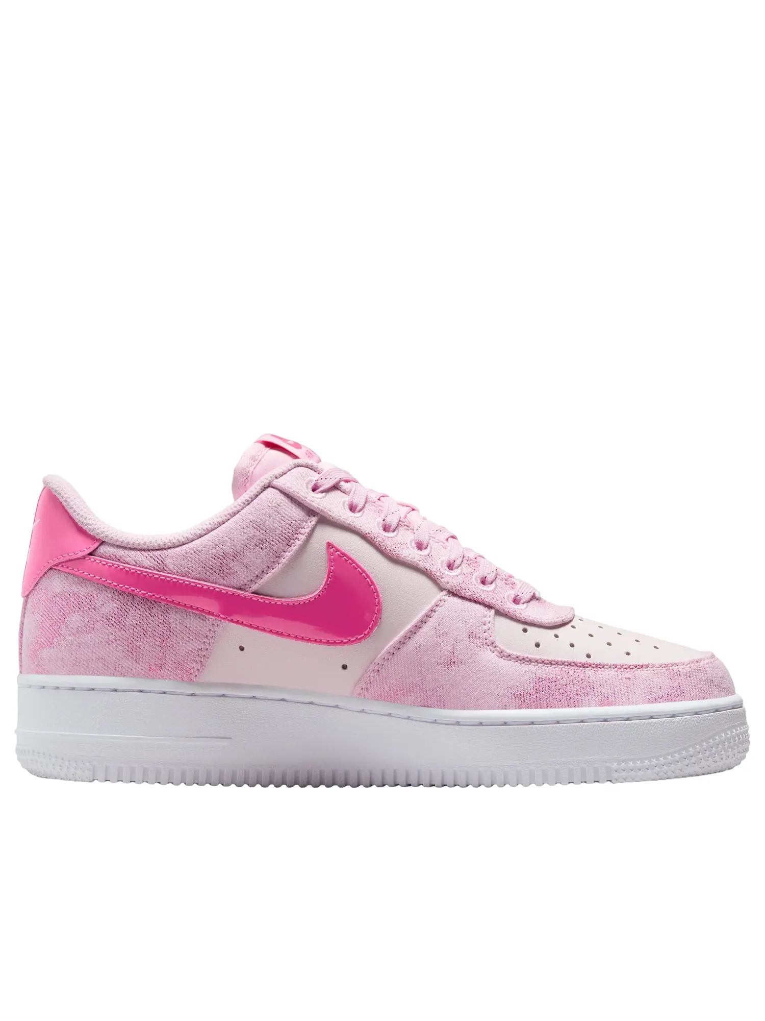 Кроссовки (WMNS) Nike Air Force 1 Low 'Pink Foam' — изображение 2 из 7, розовый