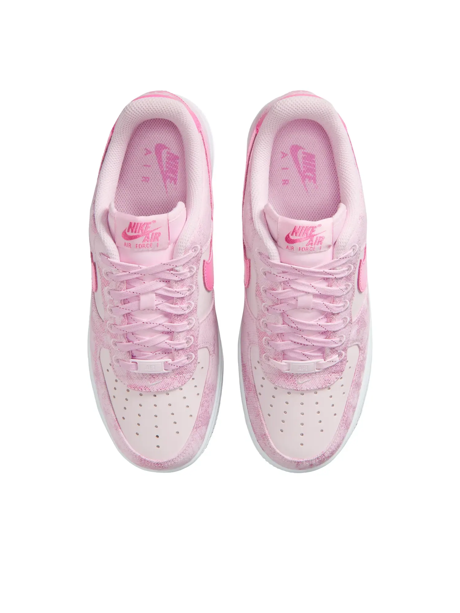 Кроссовки (WMNS) Nike Air Force 1 Low 'Pink Foam' — изображение 3 из 7, розовый