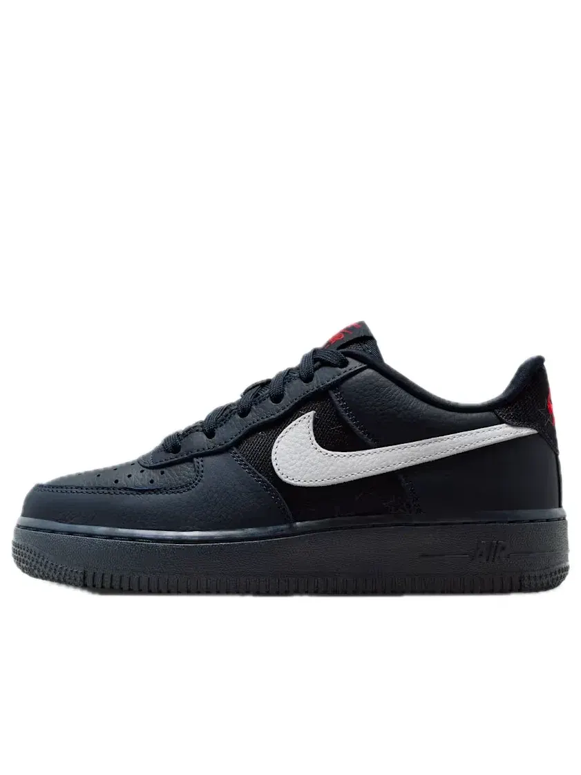 Детские кроссовки на шнуровке с кожаным верхом Nike Air Force 1 — изображение 1 из 6, черный