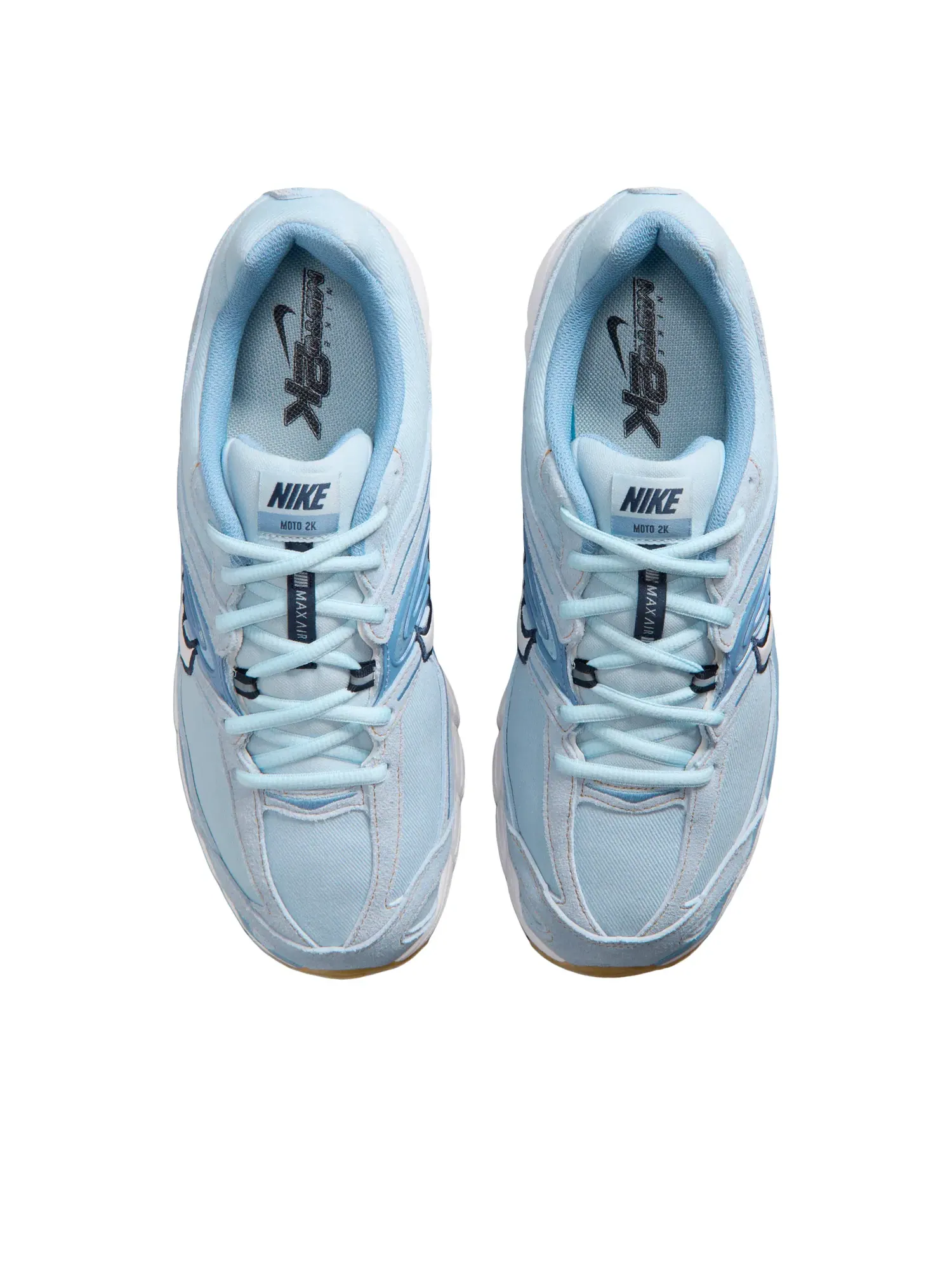 Кроссовки Nike Air Max Moto 2K 'Light Armory Blue Gum' — изображение 2 из 6, синий