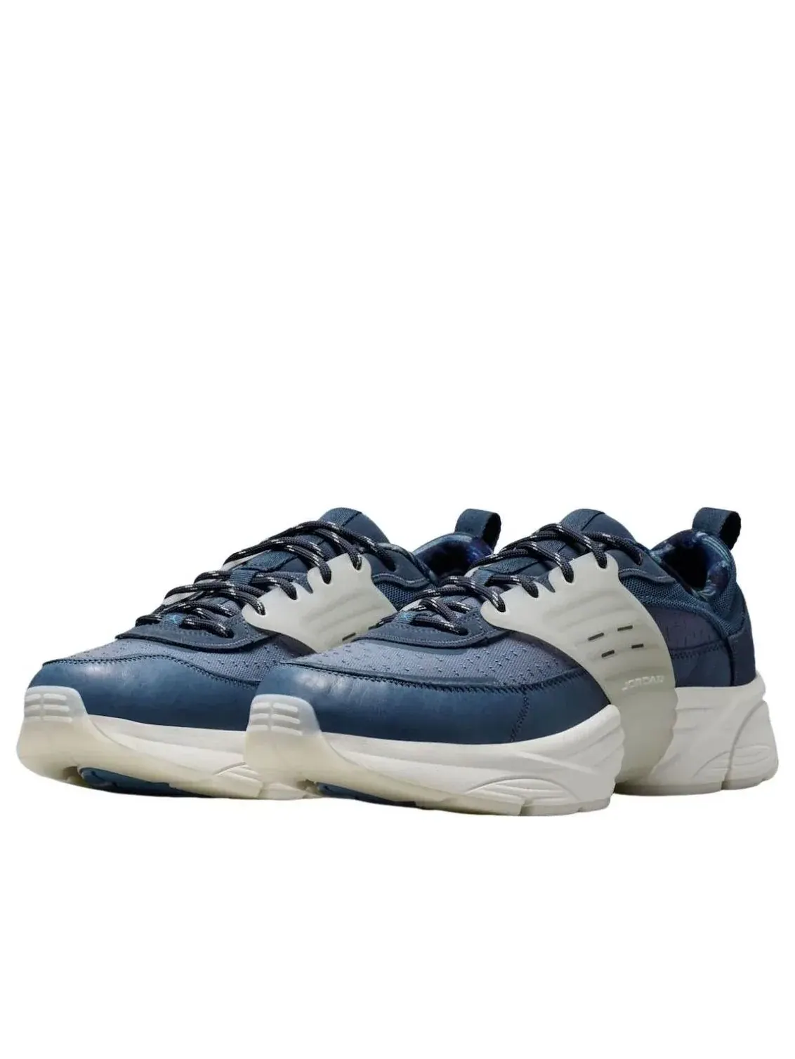 Кроссовки Air Jordan Trunner O/S 'Diffused Blue' — изображение 2 из 5, синий