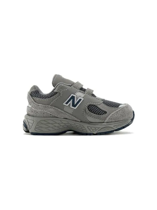 Кроссовки 2002р New Balance — изображение 2 из 2, темный серый/оливковый
