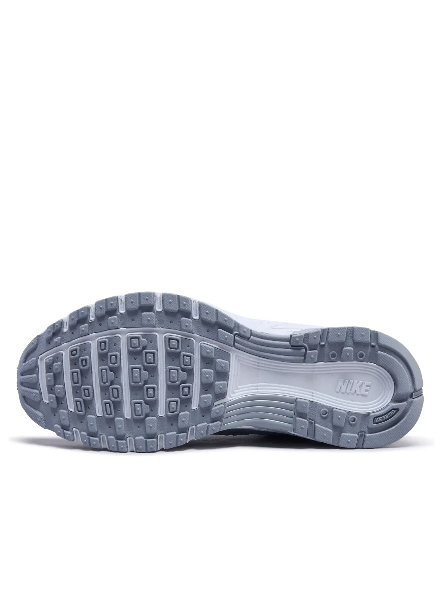 Женские кроссовки с шнуровкой Nike P-6000 — изображение 7 из 7, серый