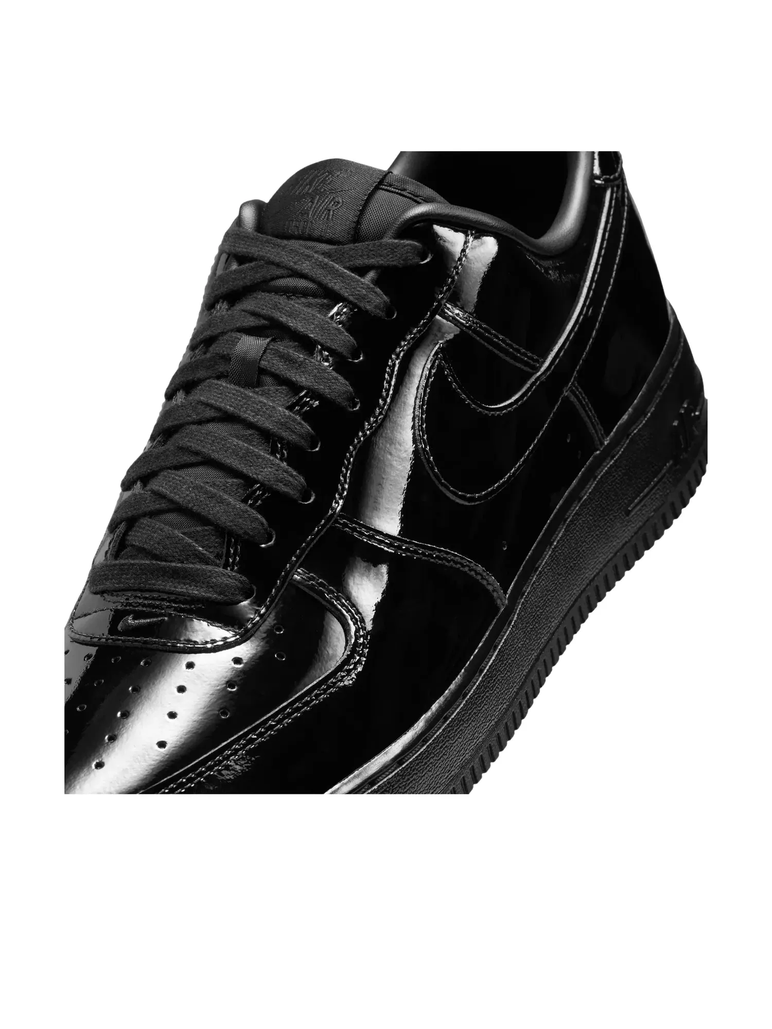 Кроссовки Nike Air Force 1 'Patent - Black' IV2857-010 — изображение 5 из 6, черный