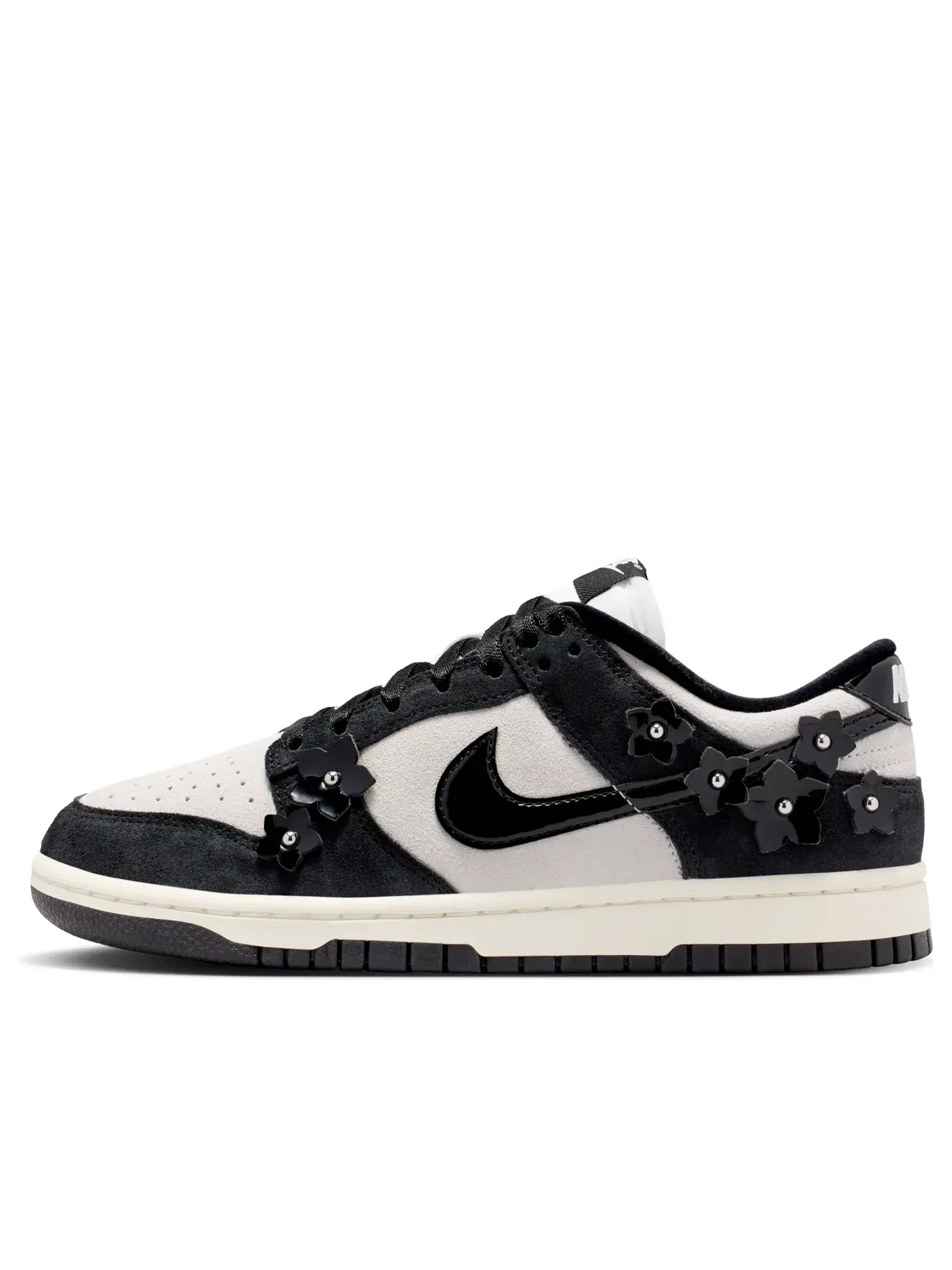 Женские кроссовки с кожаным верхом Dunk Low Florette Black White Nike — изображение 1 из 6, черный