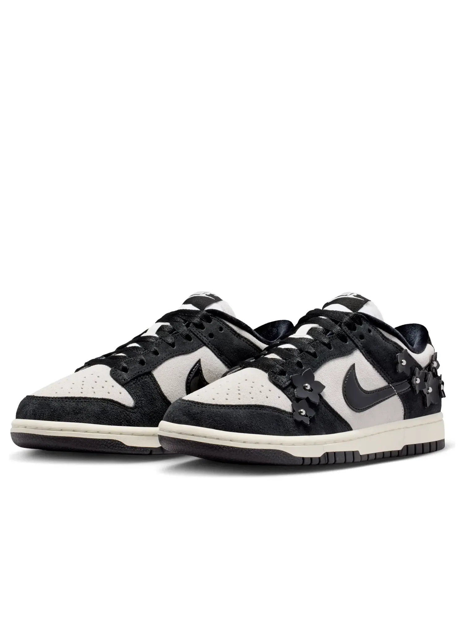 Женские кроссовки с кожаным верхом Dunk Low Florette Black White Nike — изображение 2 из 6, черный