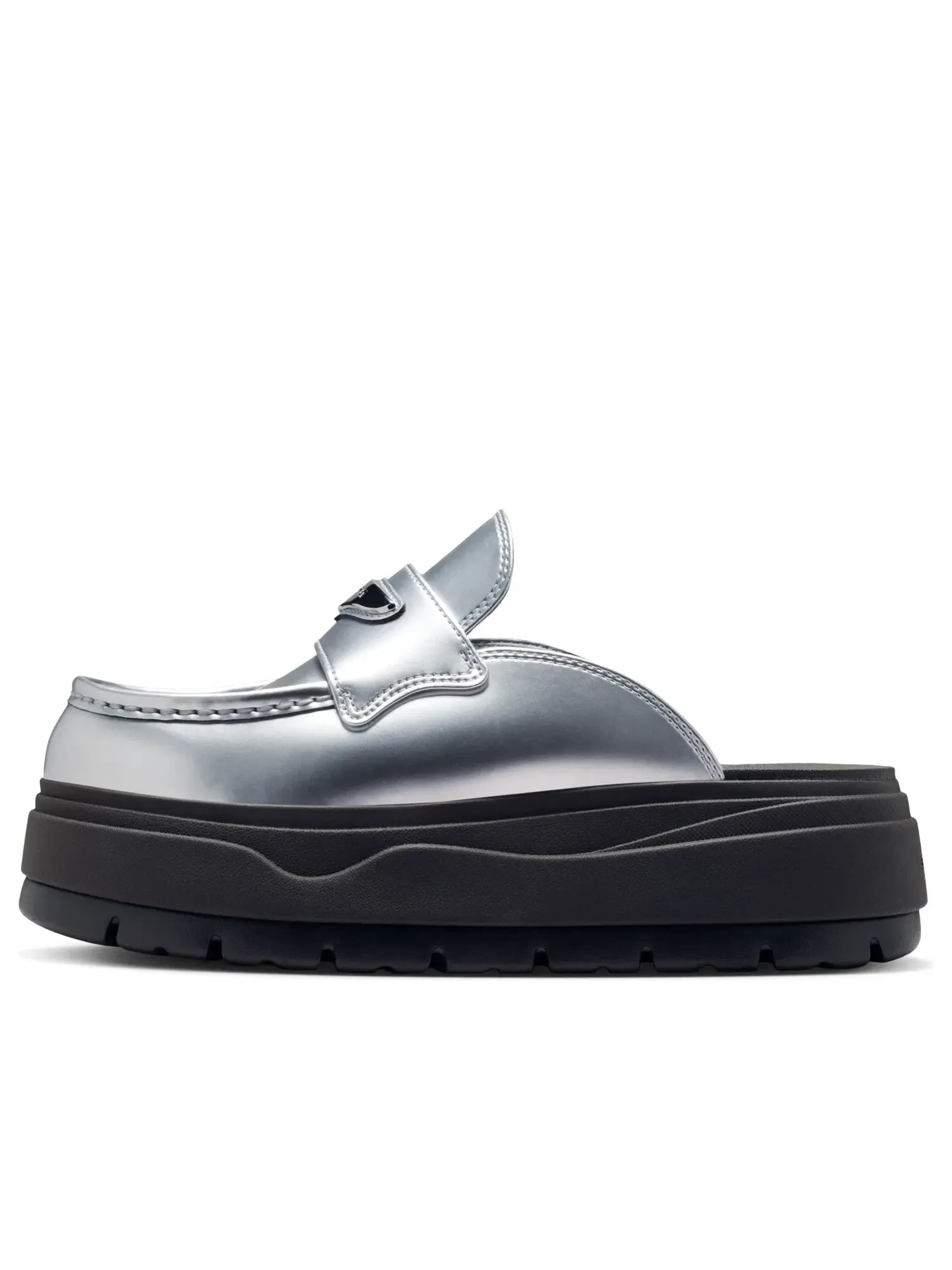 Женские тапочки-мюли с закрытым носком Air Jordan Mule SE — изображение 1 из 6, серебряный