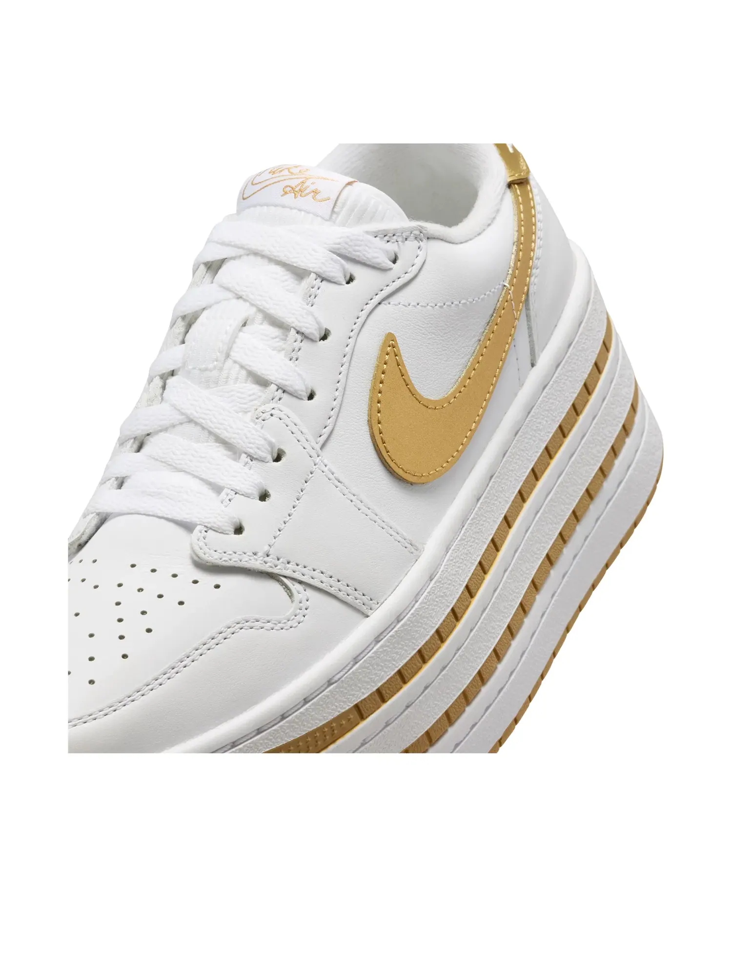 Женские кроссовки с кожаным верхом Air Jordan 1 Low White Metallic Gold — изображение 5 из 6, белый