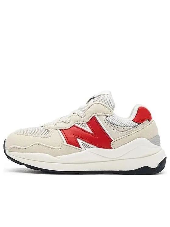 Кроссовки 57 40 обувь New Balance — изображение 1 из 4