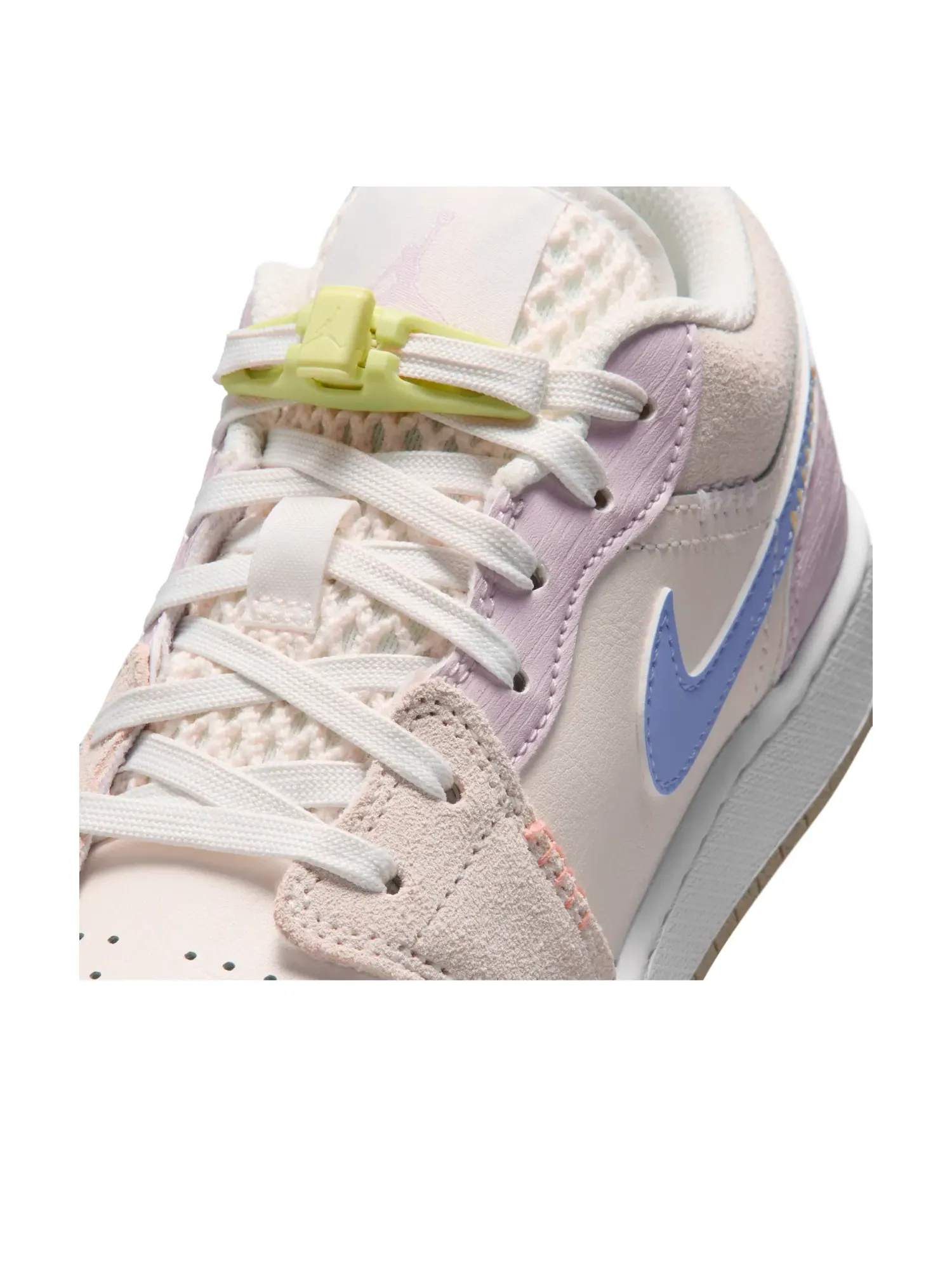 Детские кроссовки с кожаным верхом Air Jordan 1 Low Sail Bleached Lilac — изображение 6 из 7, розовый