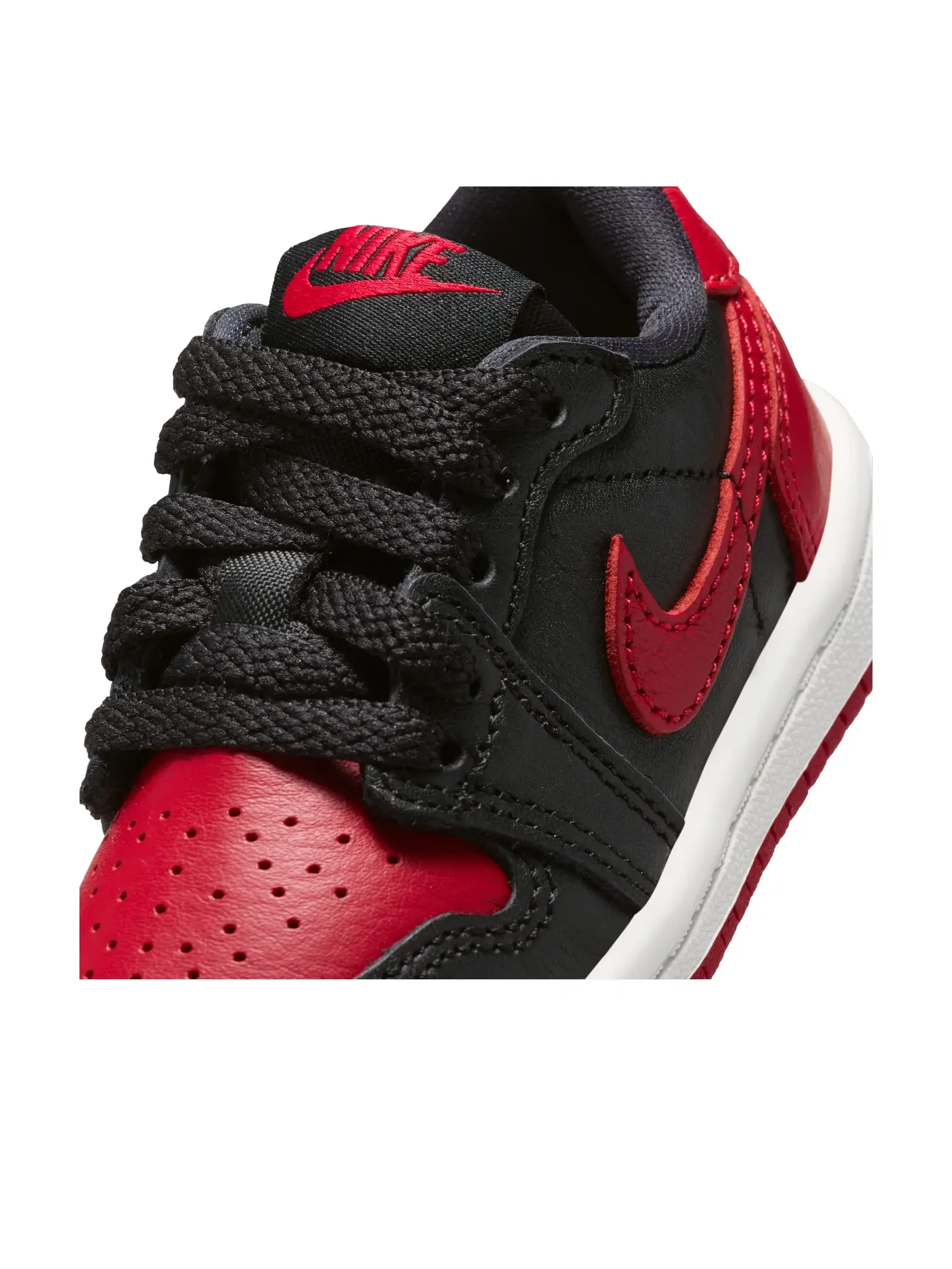 Кроссовки Air Jordan 1 Retro Low OG 'Banned' IW6279-001 — изображение 5 из 6, черный