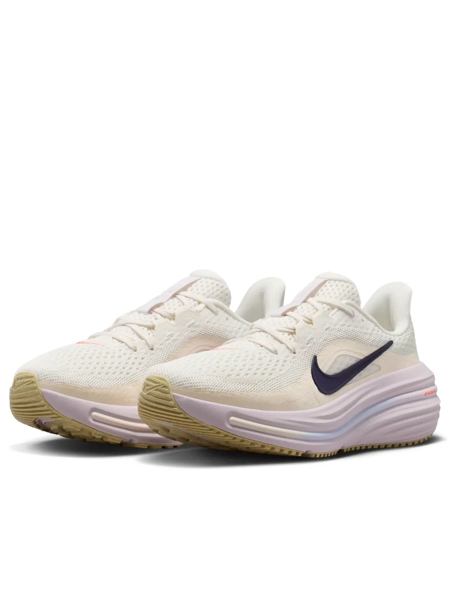 Женские кроссовки для бега с шнуровкой Nike Air Winflo 12 — изображение 2 из 6, белый