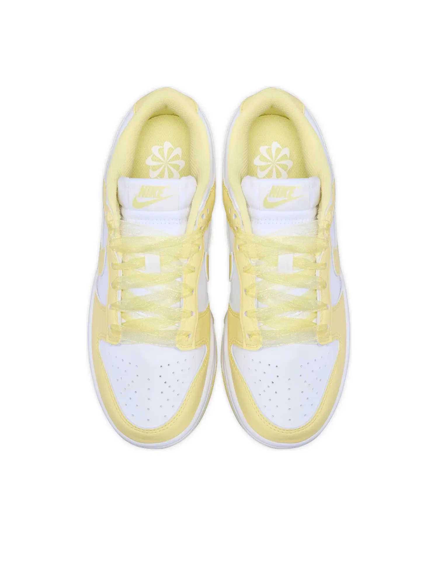 Женские кроссовки с низким верхом Nike Dunk Low Soft Yellow — изображение 4 из 8, желтый