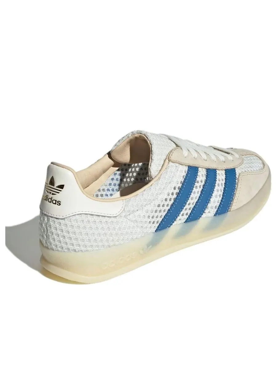 Кроссовки adidas Gazelle Indoor 'Off White Focus Blue' — изображение 3 из 4, белый