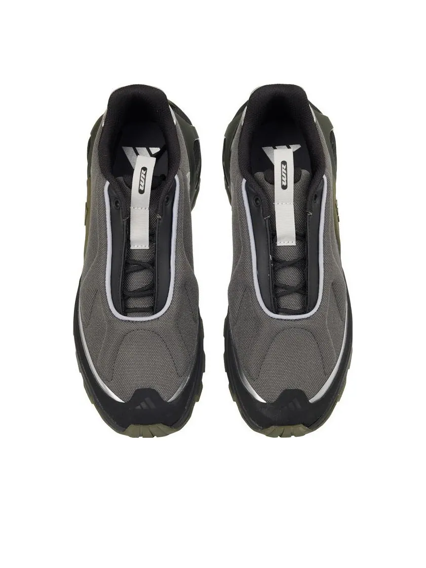 Кроссовки Adidas Edge Runner 'Black Silver' — изображение 3 из 4, черный/серебристый