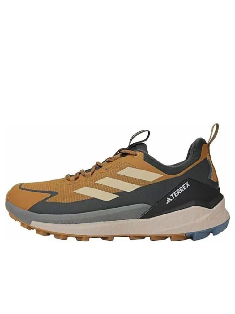 Кроссовки adidas Terrex Free Hiker 2 Low Gore-Tex 'Bronze Strata Savanna' — изображение 1 из 4, коричневый