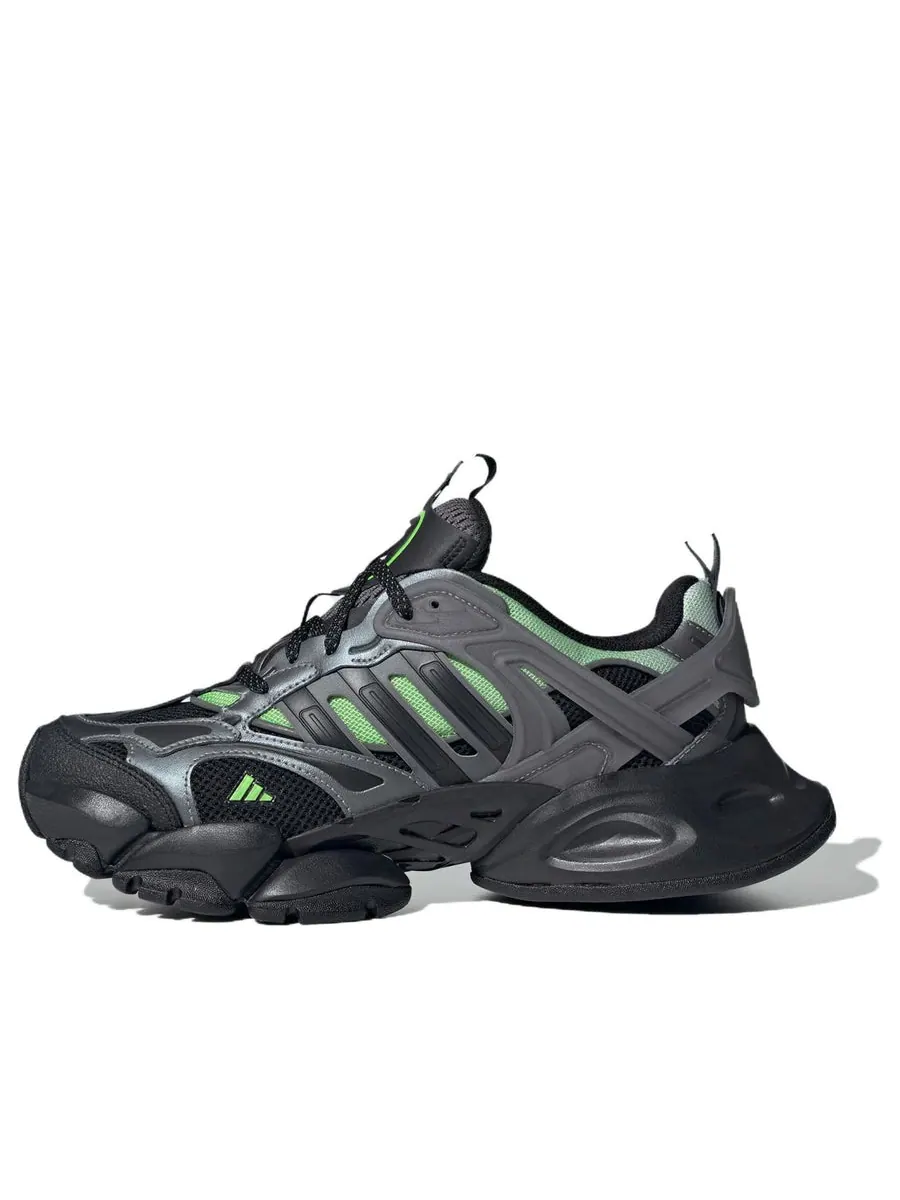 Кроссовки adidas XLG Runner Deluxe 'Black Grey' — изображение 1 из 6, черный