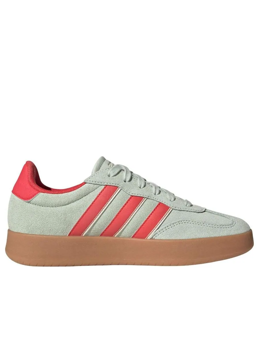 Кроссовки (WMNS) adidas Barreda 'Linen Green Semi Lucid Red' — изображение 2 из 6, зеленый