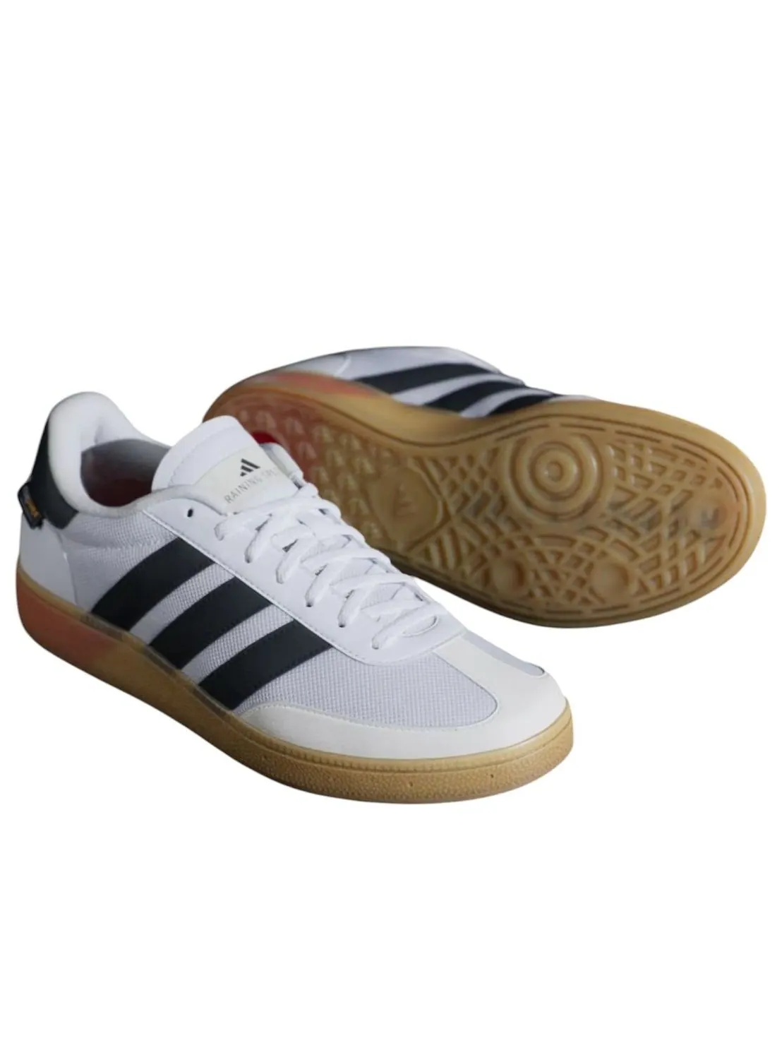 Кроссовки adidas Training Spezial 'White Black Lucid Red' — изображение 2 из 4, белый