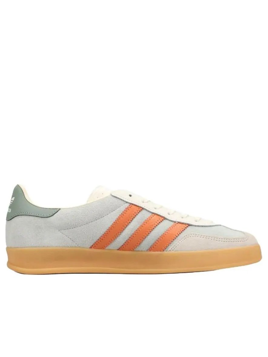Кроссовки adidas Gazelle Indoor 'Wonder Silver Off White' — изображение 2 из 5, серый