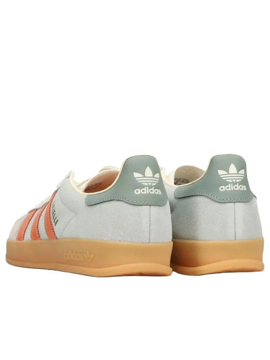 Кроссовки adidas Gazelle Indoor 'Wonder Silver Off White' — изображение 4 из 5, серый