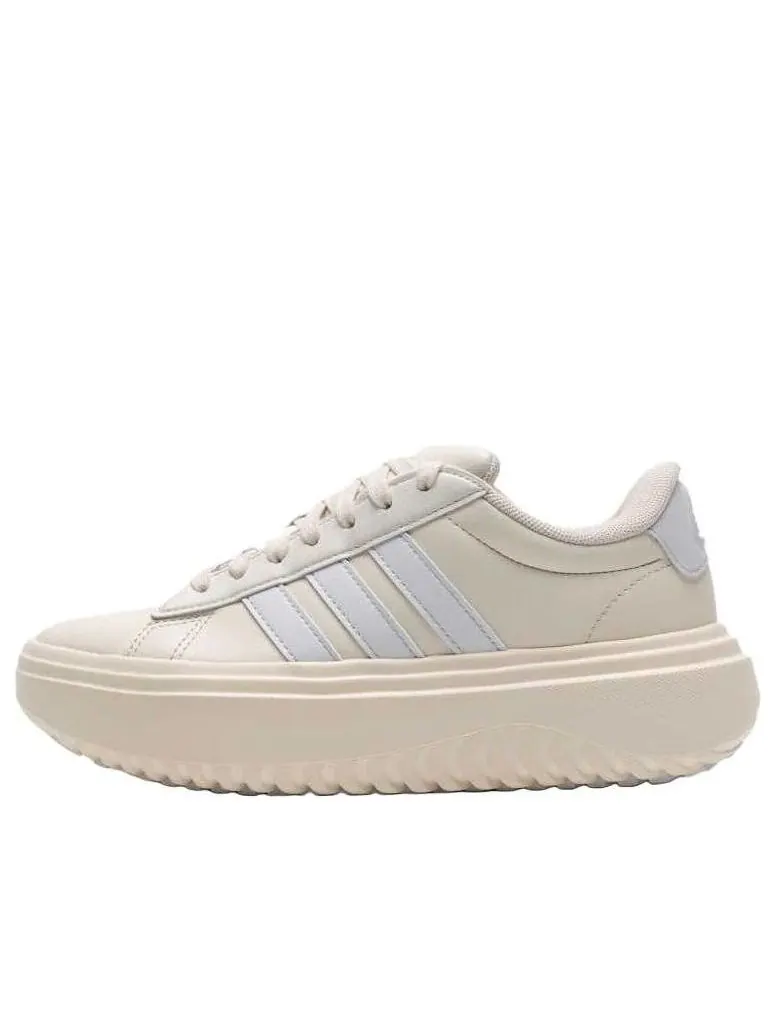 Кроссовки (WMNS) adidas Grand Court Platform 'Cream White' — изображение 1 из 4, белый