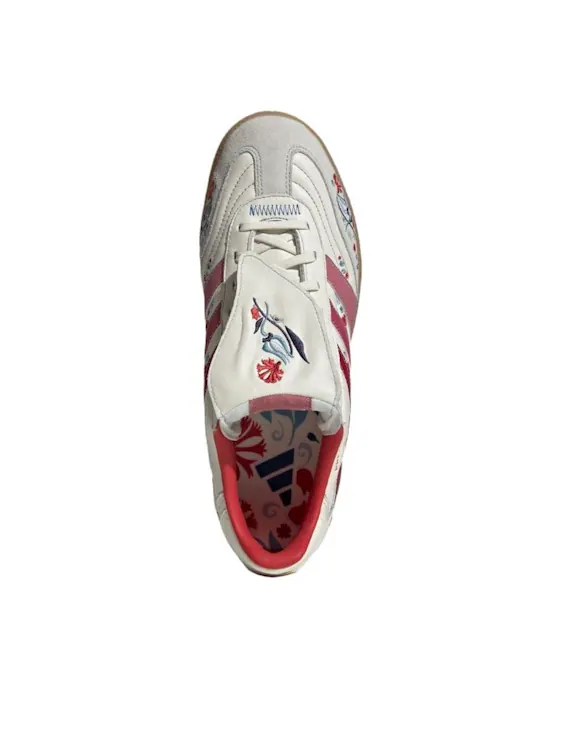 Adidas Predator Freestyle Indoor 'Diana Al Shammari The Football Gal' — изображение 4 из 6, белый/розовый