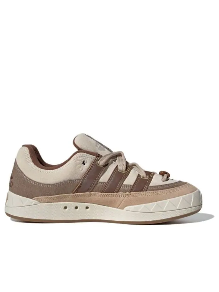 Кроссовки adidas Adimatic 'Caramel Brown' — изображение 2 из 4, бежевый