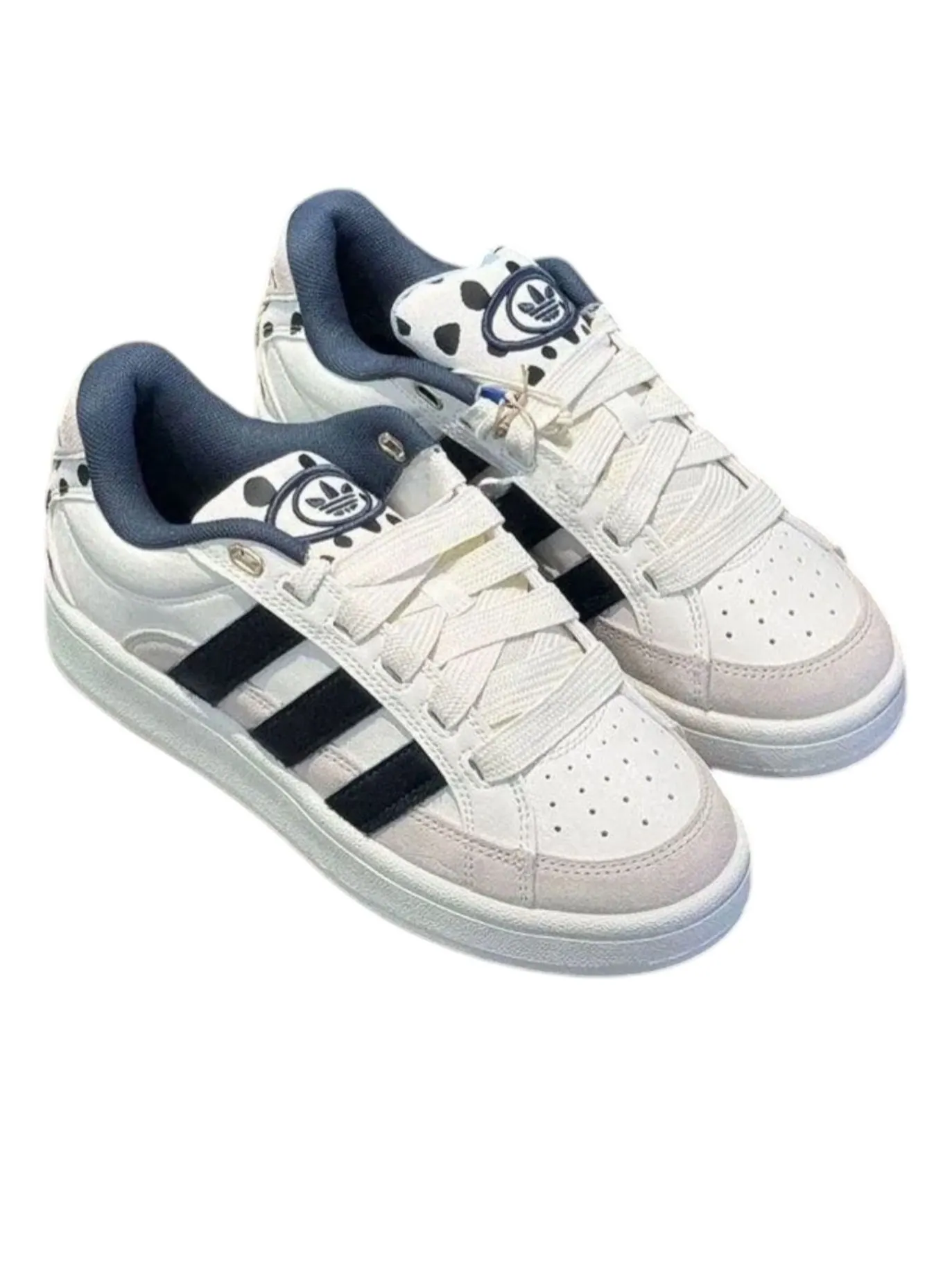 Кроссовки adidas x Disney Campus 00S 'Beige' — изображение 2 из 4, бежевый