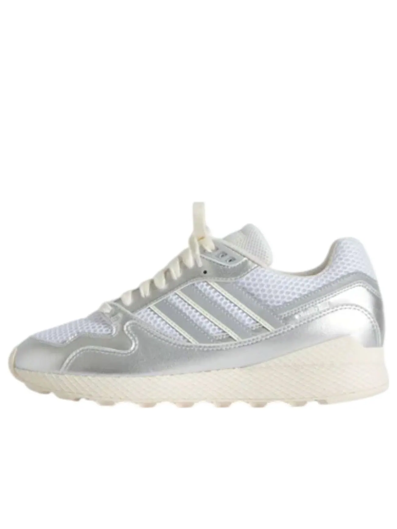 Кроссовки adidas x Kith Oregon Ultra Tech 'White Silver Metallic' — изображение 1 из 4, белый