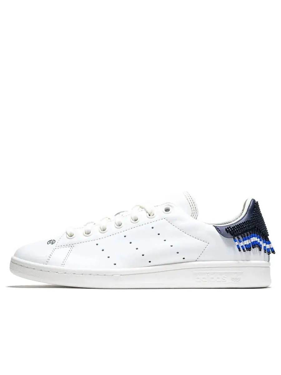 Кроссовки adidas x CLOT Stan Smith 'Night Navy Beads' — изображение 1 из 5, белый