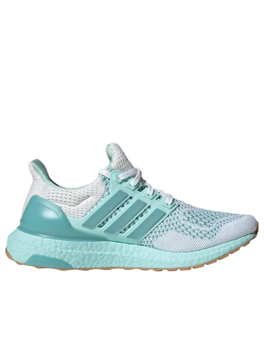 Кроссовки (WMNS) adidas Ultraboost 1.0 'Mint Ton' — изображение 2 из 6, зеленый