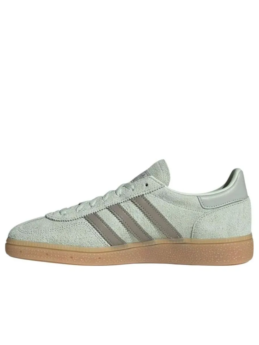 Кроссовки (WMNS) adidas Handball Spezial 'Linen Green Silver Pebble' — изображение 1 из 5, зеленый