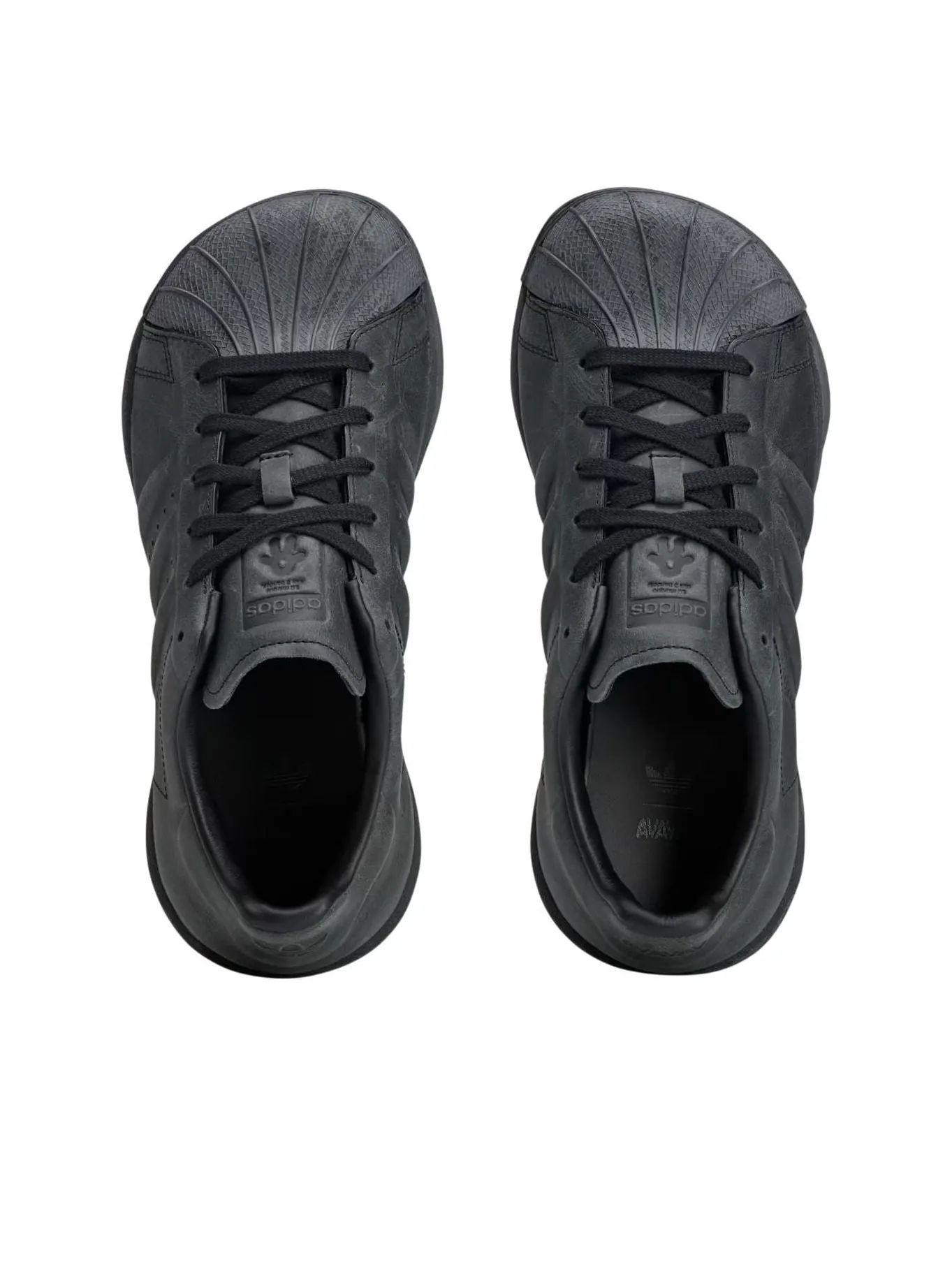 (WMNS) Adidas x Avavav Superstar 'Black Carbon' — изображение 3 из 6, черный//серый