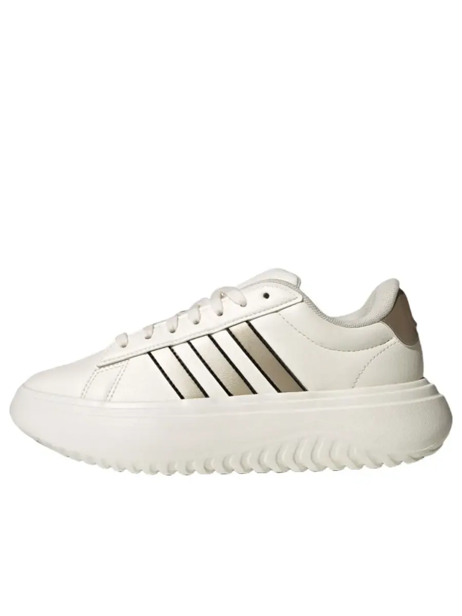 Кроссовки (WMNS) adidas Grand Court Platform Shoes 'Chalk White Cyber Metallic' — изображение 1 из 3, белый