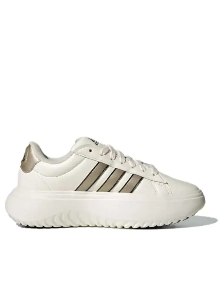 Кроссовки (WMNS) adidas Grand Court Platform Shoes 'Chalk White Cyber Metallic' — изображение 2 из 3, белый